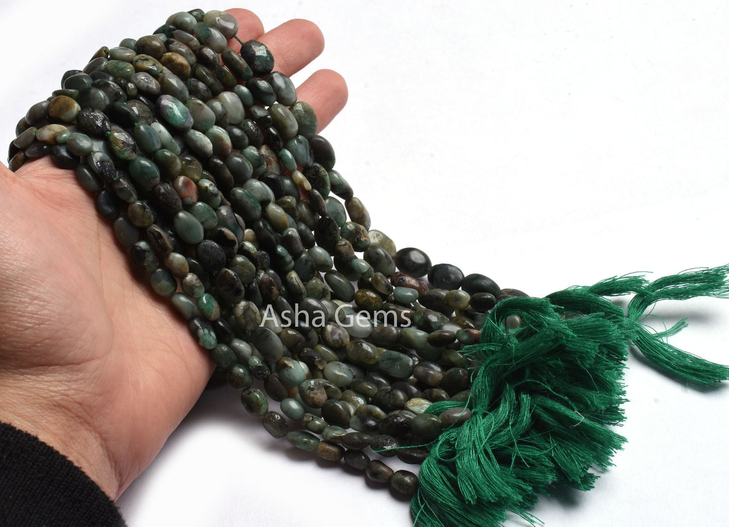 Natural Emerald Smooth Oval Shape Gemstone Beads,12" Strand Shaded Sakota Emerald Oval Uneven Handmade Plain Beads, Emerald Loose Beads SALE